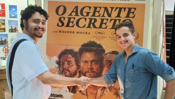 Festa para o Oscar tem concurso de sósias de Wagner Moura no Rio