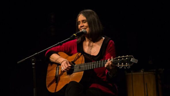 Show de Joyce Moreno embala programa Cena Musical, da TV Brasil