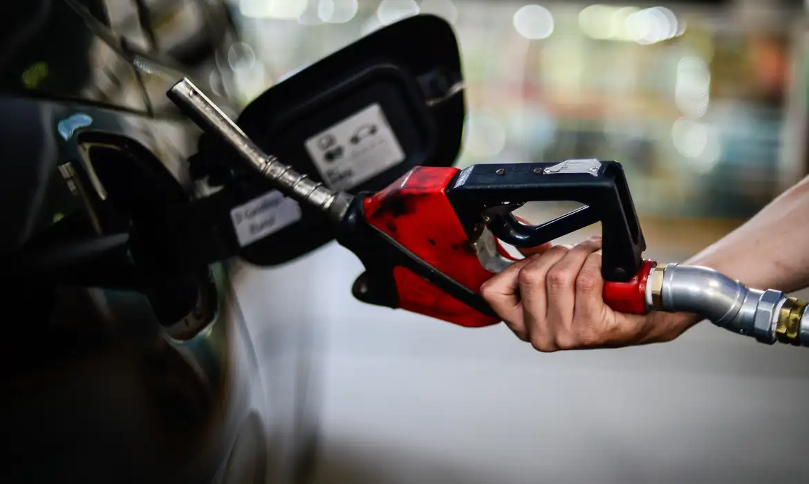 OAB Barro Preto - Reajuste do diesel mostra limitações do mercado no Brasil, diz FUP