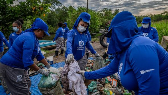 Comunidade transforma cenário ambiental da Baía de Guanabara