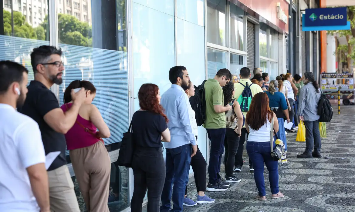OAB Barro Preto - CNU 1: governo convoca 1,8 mil candidatos para vagas remanescentes