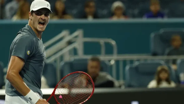 João Fonseca se garante nas oitavas do Masters 1000 de Monte Carlo