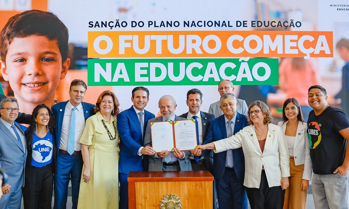 OAB Barro Preto - Plano Nacional de Educação é marco para o país, dizem especialistas