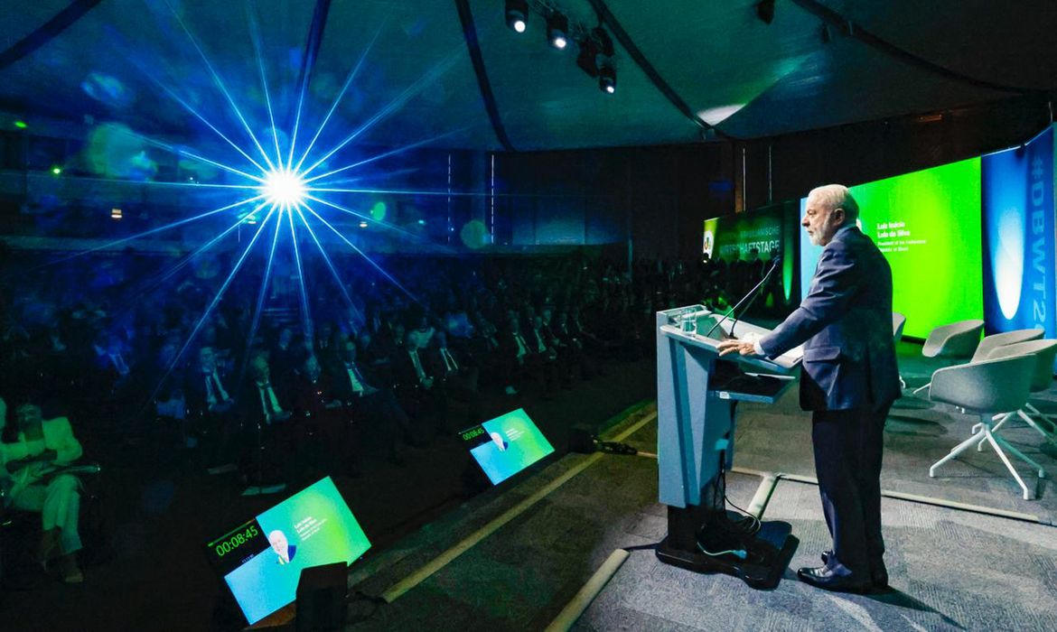 OAB Barro Preto - Lula chama conflito no Oriente Médio de “guerra da insensatez”