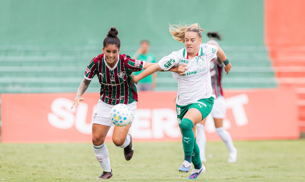 OAB Barro Preto - Brasileiro feminino: Palmeiras derrota Fluminense no Luso Brasileiro
