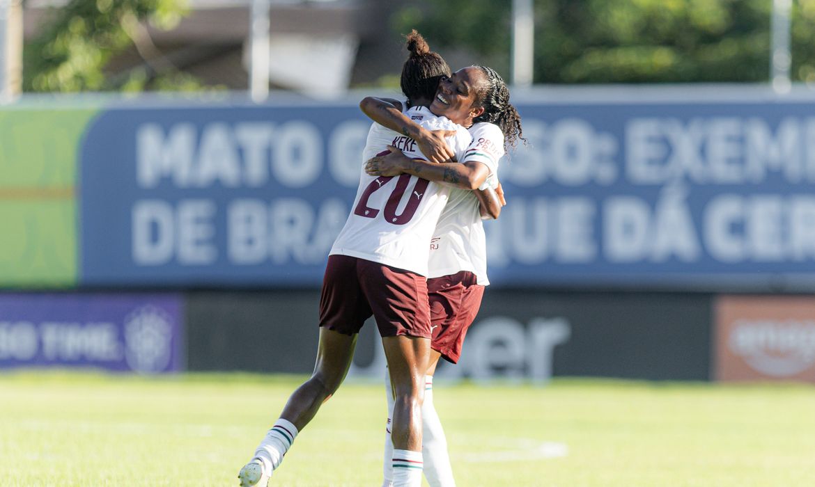 OAB Barro Preto - Fluminense derrota Mixto-MT por 2 a 0 com gols de Keké e Dedé