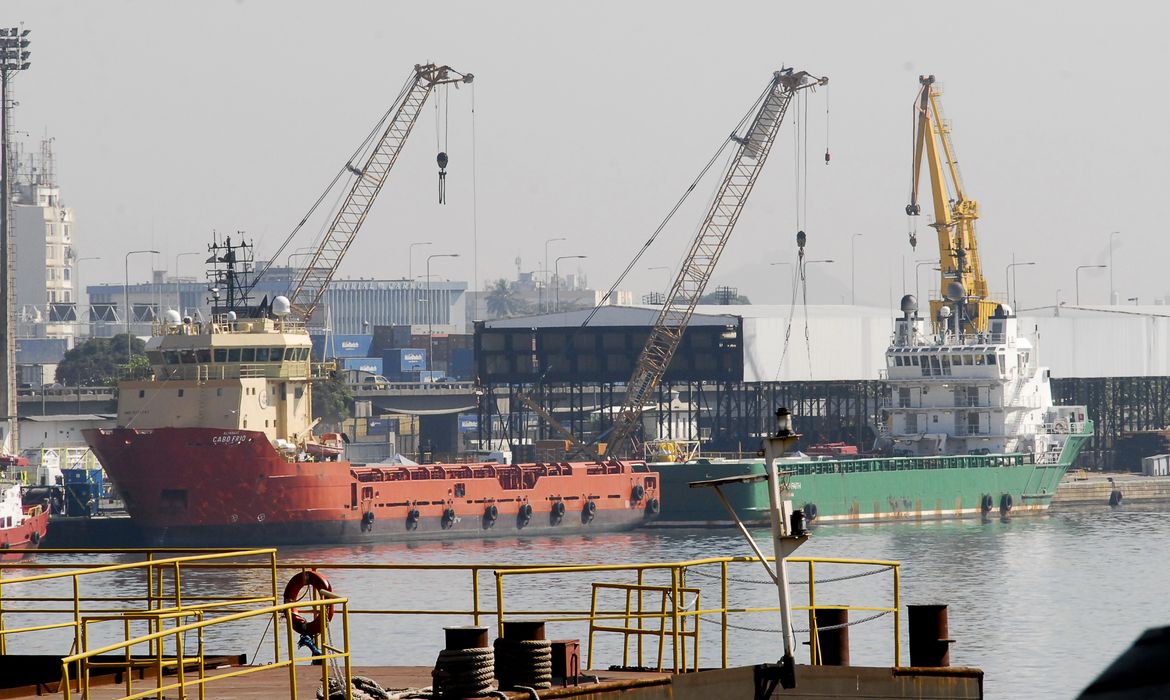 OAB Barro Preto - Esquema de corrupção no Porto do Rio é alvo de operação da PF