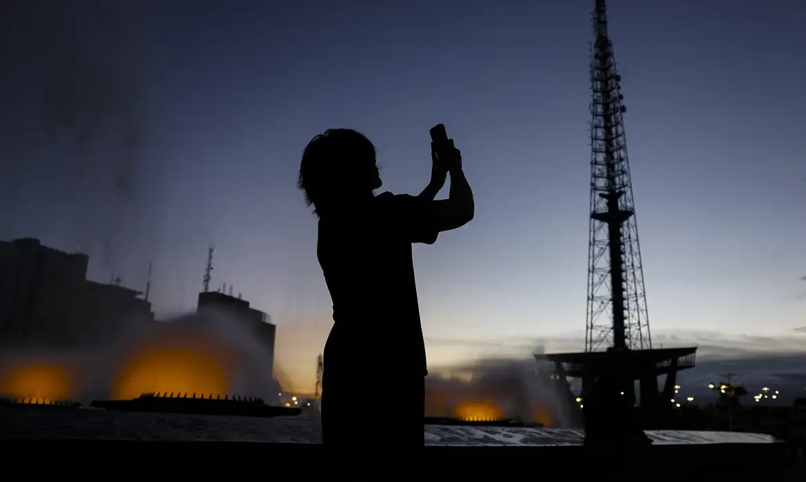 OAB Barro Preto - Artistas traduzem Brasília sem precisar de palavras 