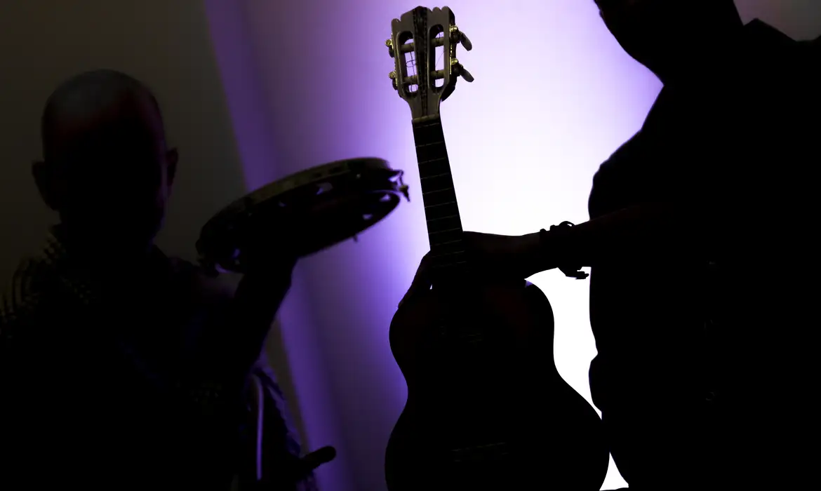 OAB Barro Preto - Rádios Nacional e MEC celebram Dia Nacional do Choro