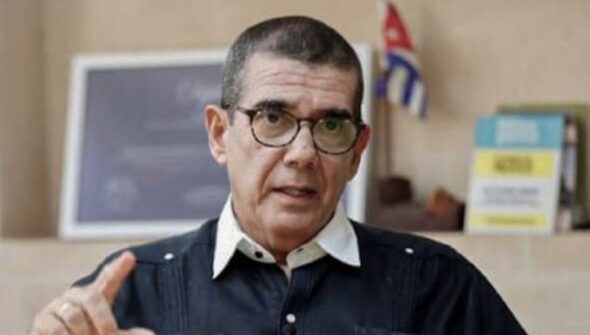 Cuba estuda movimentação militar dos EUA diante de ameaças de Trump