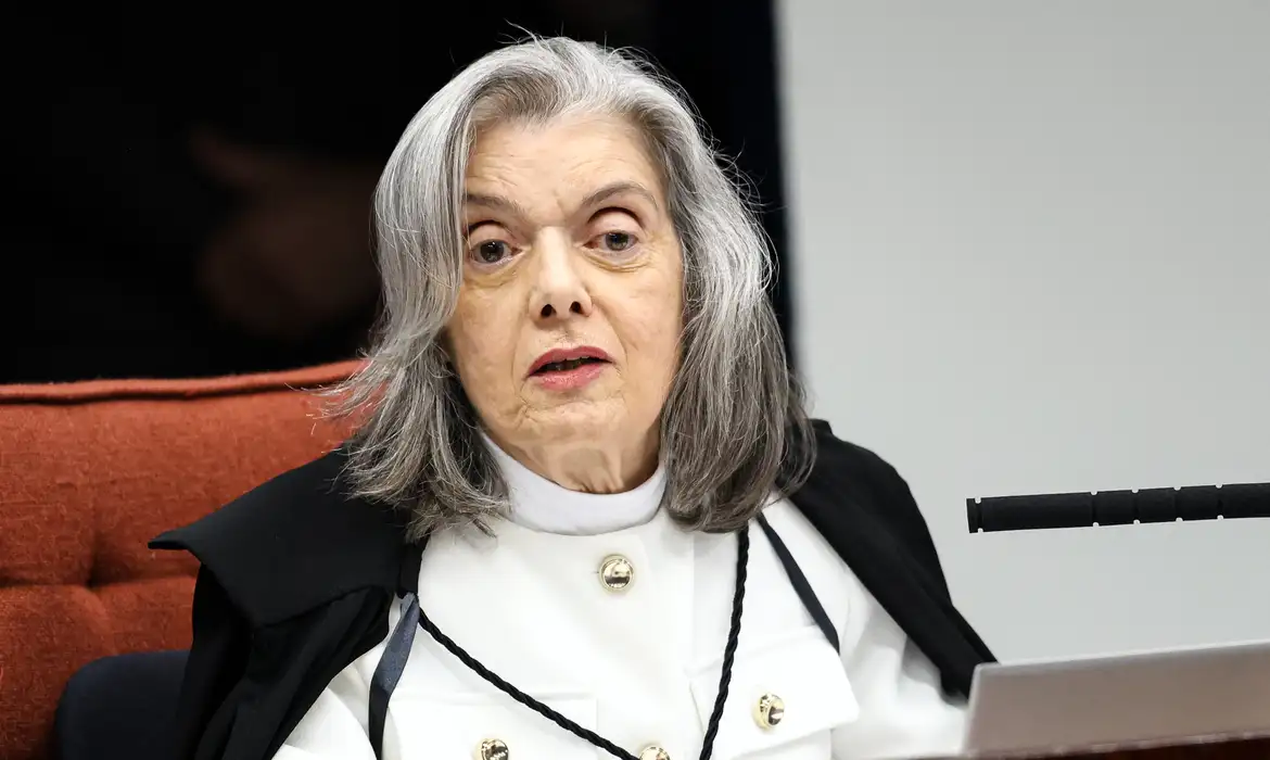 OAB Barro Preto - Cármen Lúcia vota para condenar Eduardo Bolsonaro por difamação