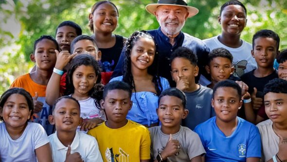 Páscoa é momento de renovação e união, diz Lula em mensagem