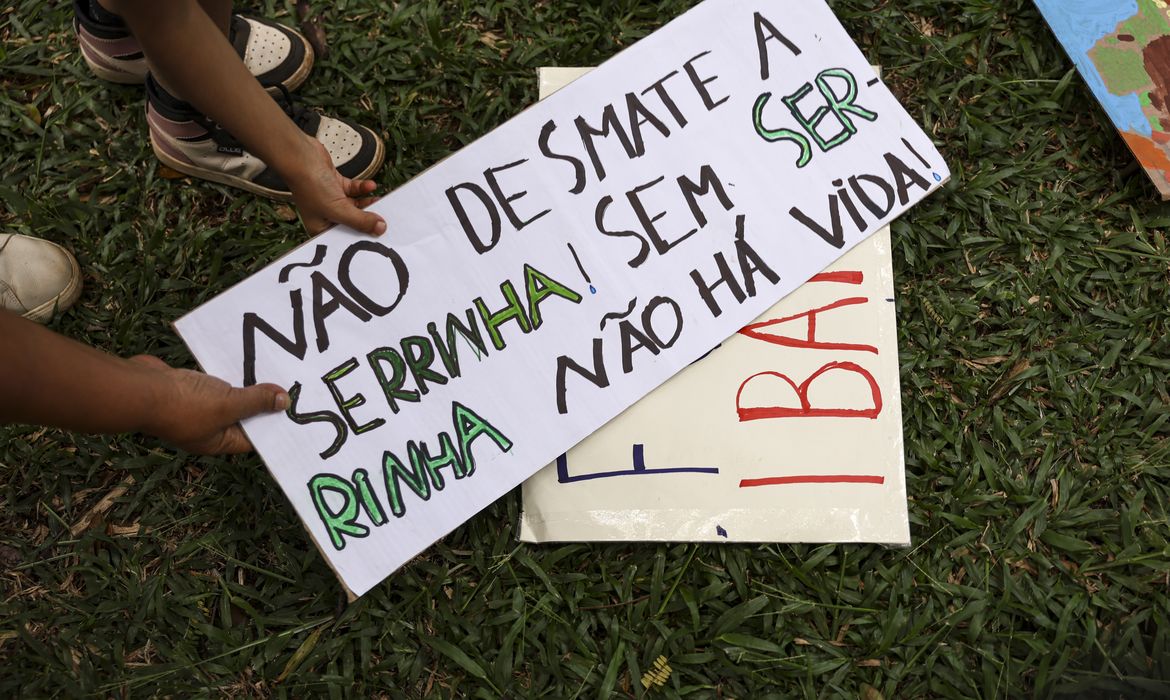 OAB Barro Preto - DF tira parte da área da Serrinha do Paranoá de plano para salvar BRB