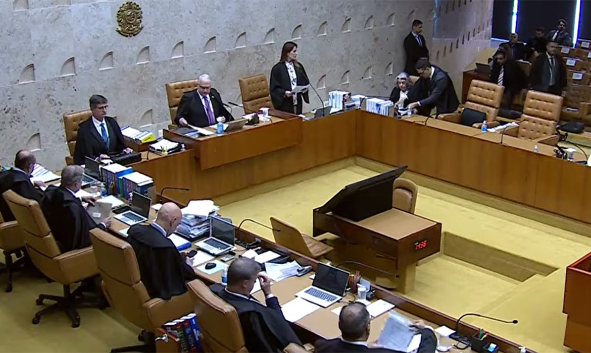 OAB Barro Preto - STF derruba lei de SC que proibiu cotas raciais nas universidades