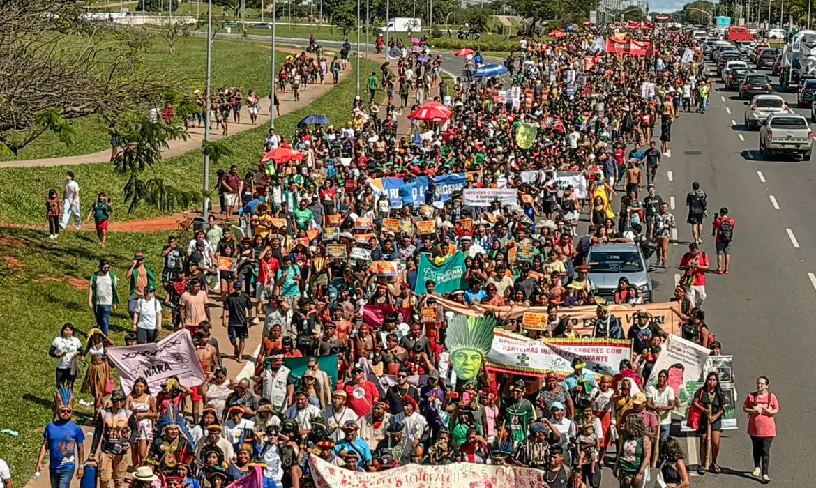 OAB Barro Preto - Indígenas de todo o Brasil ocupam a Esplanada dos Ministérios