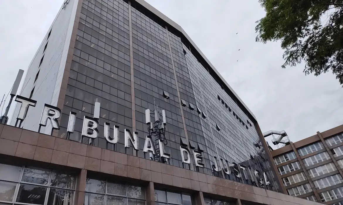 OAB Barro Preto - Justiça do Rio condena homem a 30 anos de prisão por feminicídio