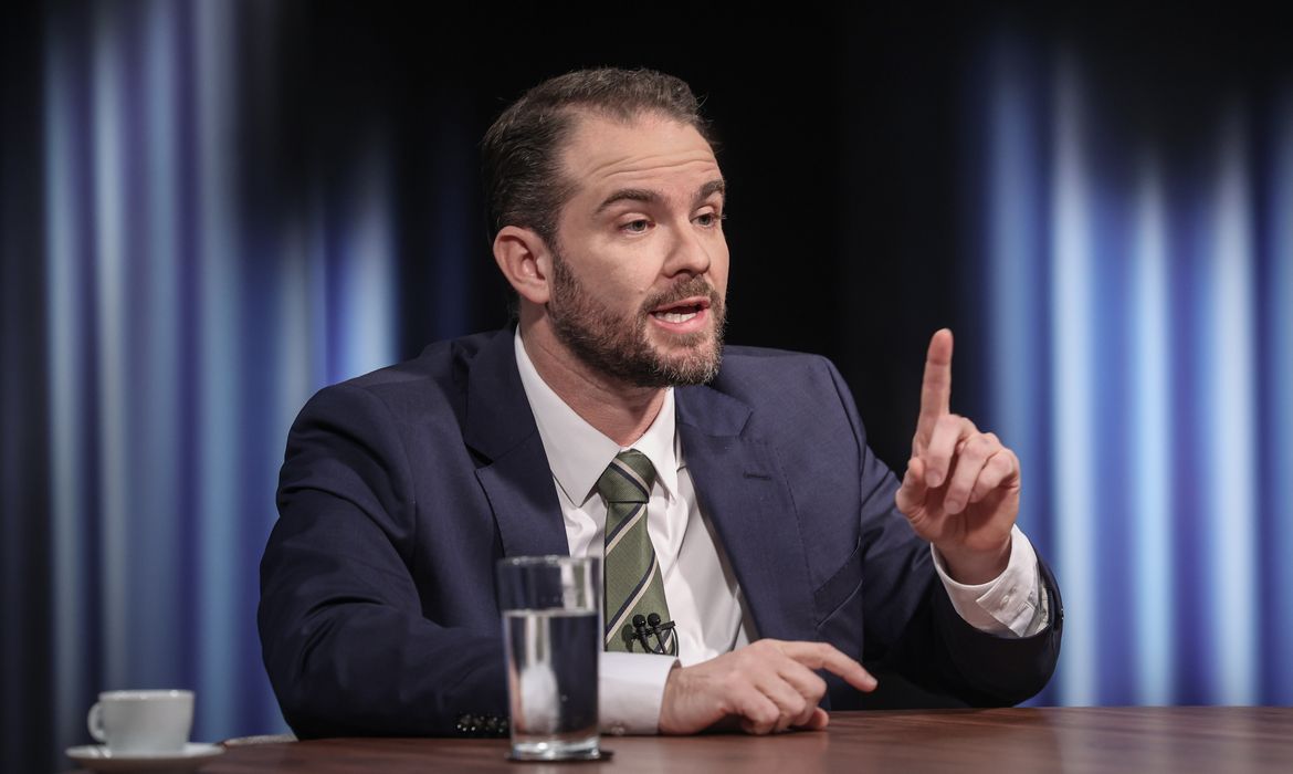 OAB Barro Preto - Regulação para IA será flexível e terá níveis de risco, diz Durigan