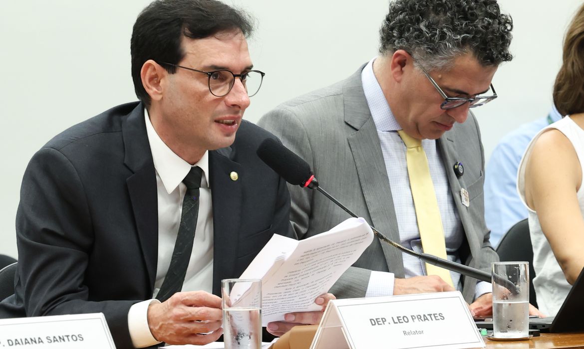 OAB Barro Preto - Fim da escala 6×1: relator propõe que um dia de folga seja no domingo