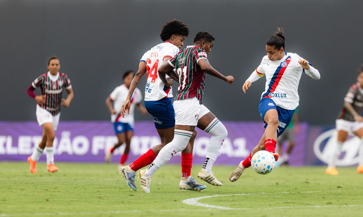 OAB Barro Preto - Bahia arranca empate com Fluminense no Brasileiro Feminino
