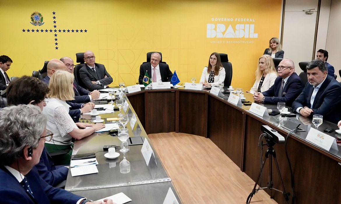 OAB Barro Preto - Delegação europeia confia em aprovação final de acordo com Mercosul