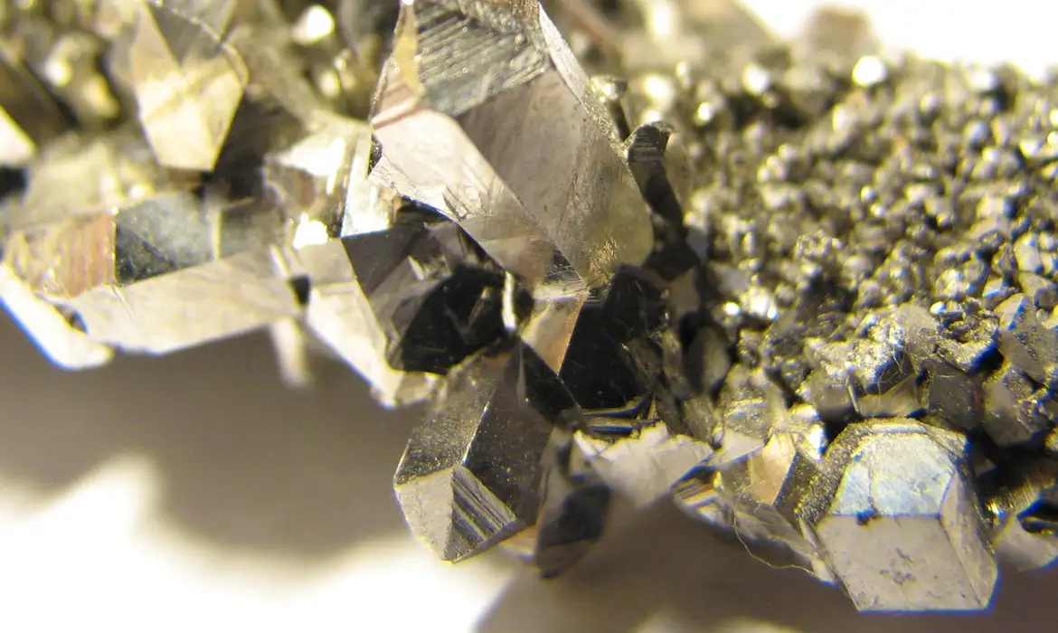 OAB Barro Preto - Brasil tem “vazio estratégico” em minerais críticos, diz especialista