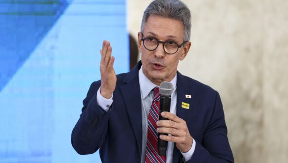 PGR denuncia Zema por calúnia contra Gilmar Mendes