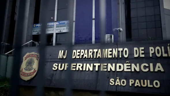 Pai de Daniel Vorcaro é preso na 6ª fase da operação Compliance Zero