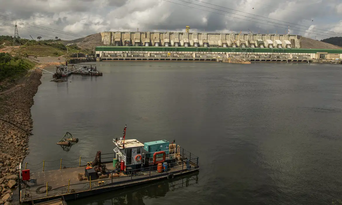 OAB Barro Preto - Após dez anos, Belo Monte ainda enfrenta críticas sociais e ambientais