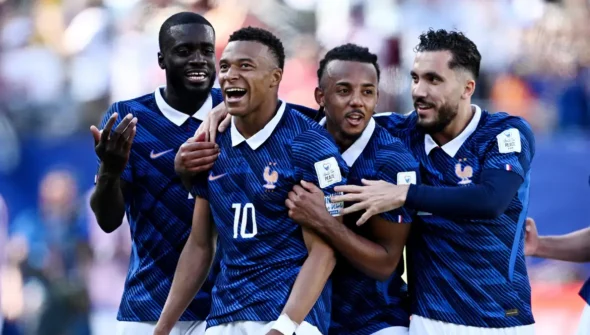 França vence Senegal por 3 a 1 na estreia do Grupo I da Copa do Mundo