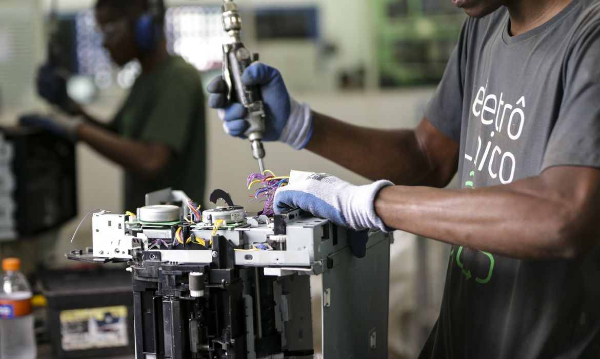 OAB Barro Preto - Tecnologia favorece descarte adequado de grandes eletrodomésticos