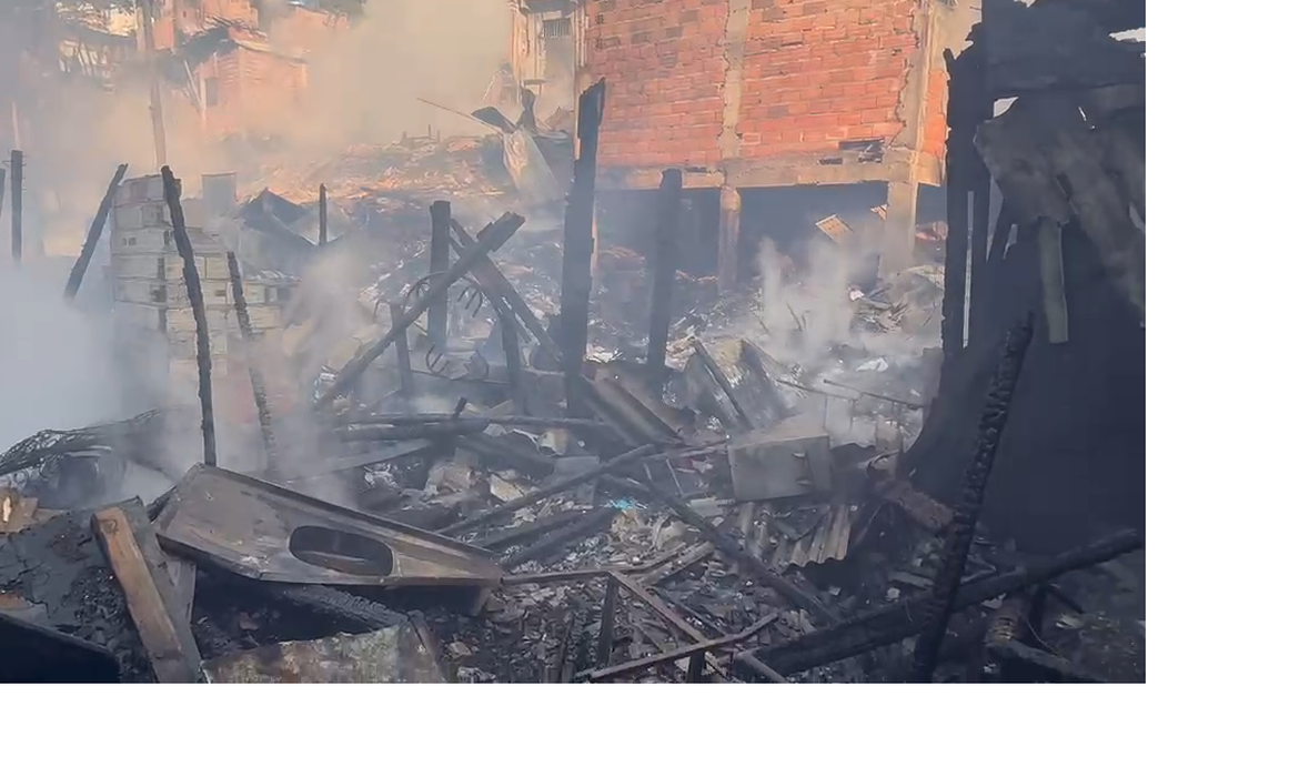 OAB Barro Preto - Incêndio destrói moradias na comunidade de Paraisópolis em São Paulo
