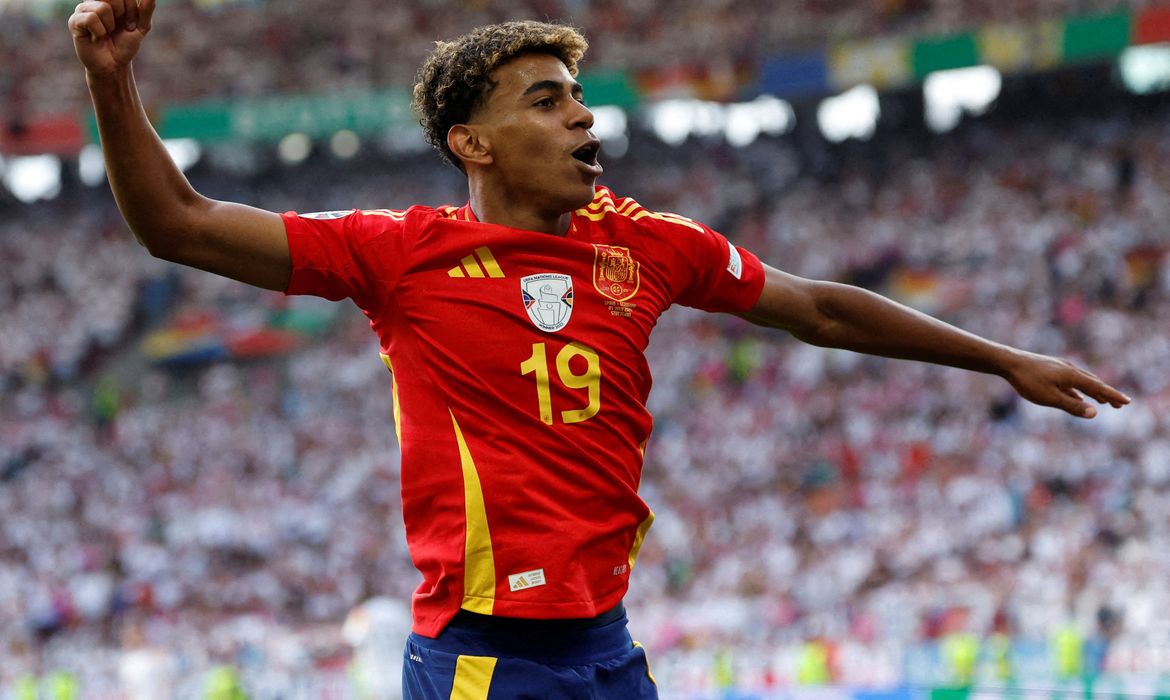 OAB Barro Preto - Com elenco estelar, Espanha encabeça Grupo H da Copa do Mundo