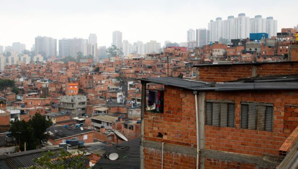 Operação da Polícia Militar deixa um homem baleado em Paraisópolis