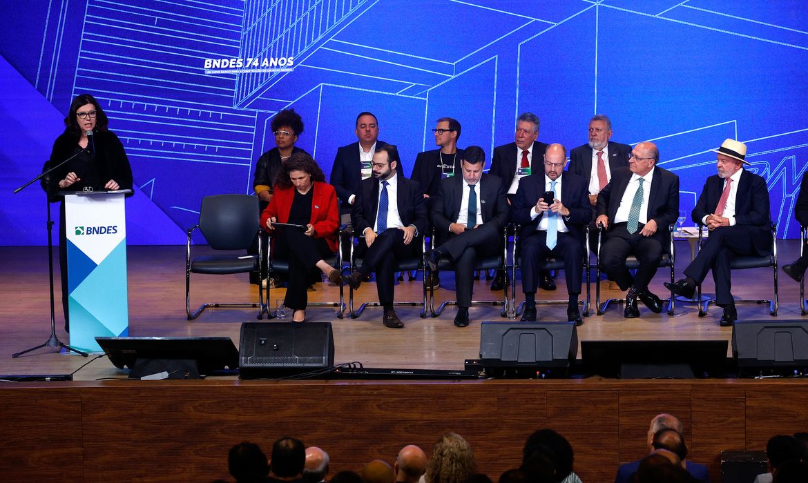 OAB Barro Preto - Programa de incentivo à indústria receberá mais R$ 140 bilhões em 2026