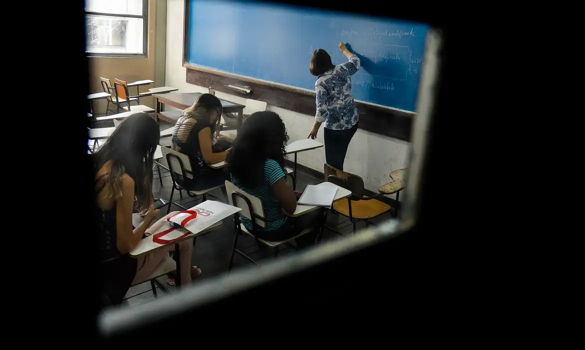 OAB Barro Preto - Professores de licenciatura podem se inscrever em premiação até dia 8