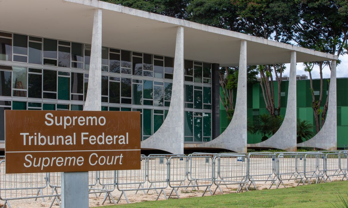 OAB Barro Preto - Moraes marca para 28 de julho depoimento de Flávio Bolsonaro à PF