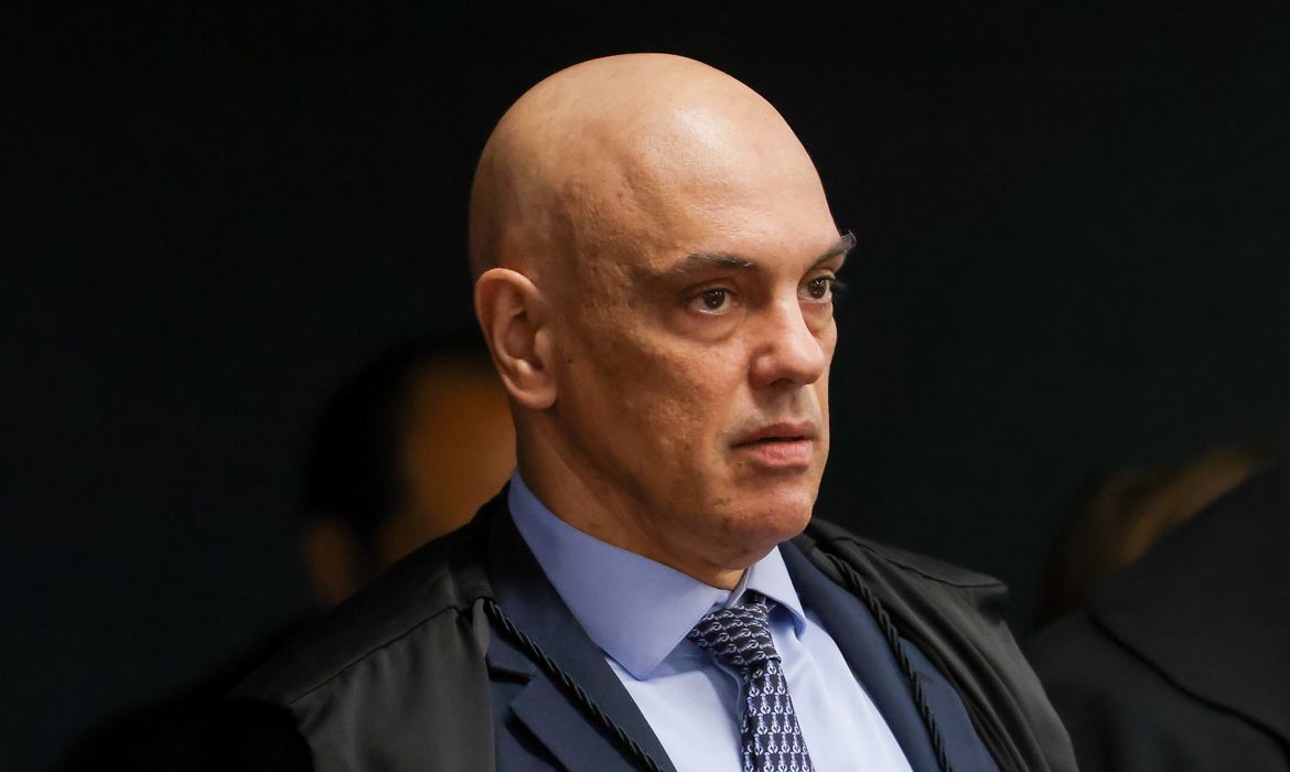 OAB Barro Preto - Moraes volta a pedir que PGR se manifeste sobre arma de Bolsonaro