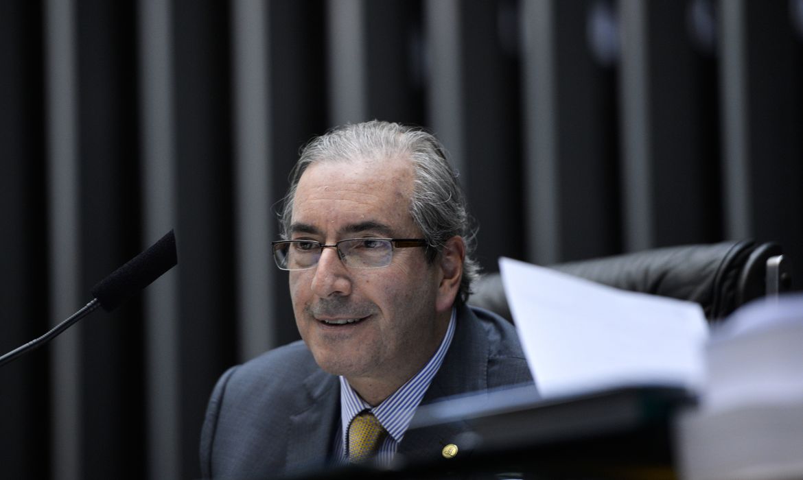 OAB Barro Preto - STF bloqueia R$ 6 milhões de Eduardo Cunha por indicação de emendas