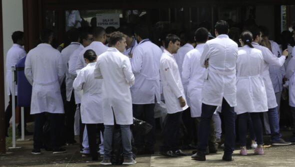 Enare: inscrição para residência médica com pré-requisito segue até 4ª