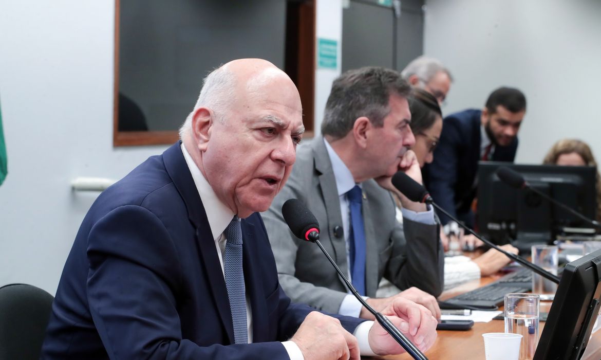 OAB Barro Preto - Comissão da Câmara aprova PEC que cria Fundos para Sul e Sudeste