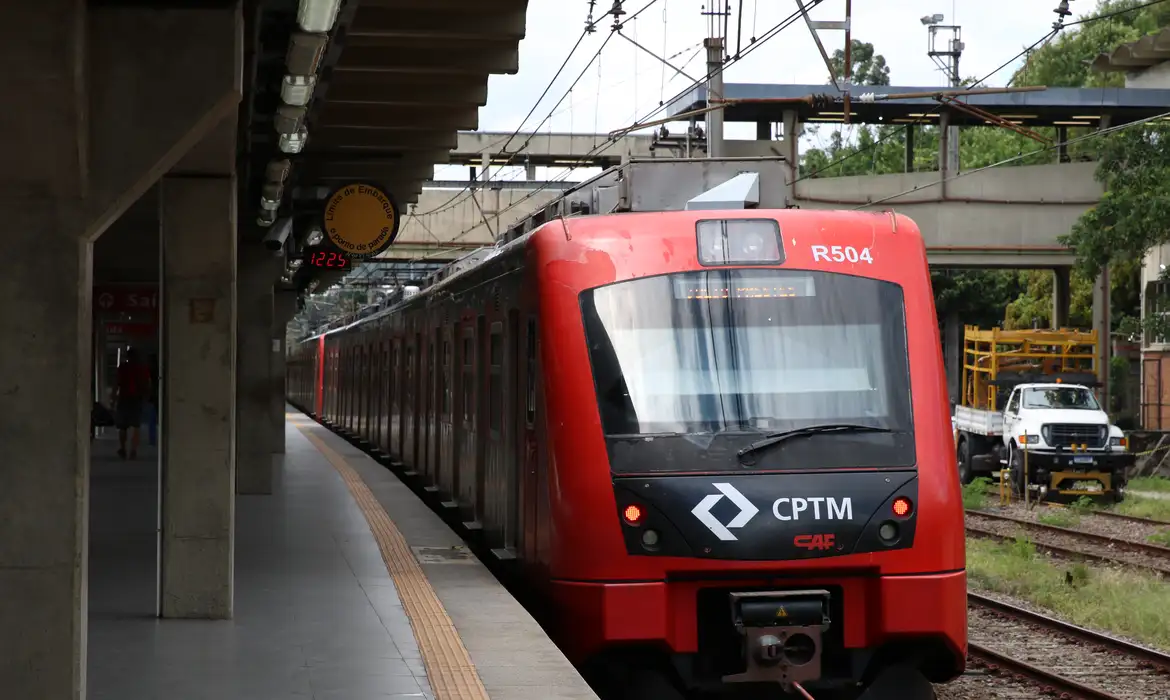 OAB Barro Preto - Linhas de trem que retornaram para CPTM funcionam normalmente em SP