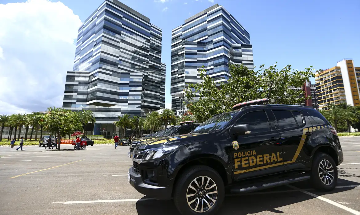 OAB Barro Preto - PF mira empresário suspeito de intimidar jornalistas no caso Master