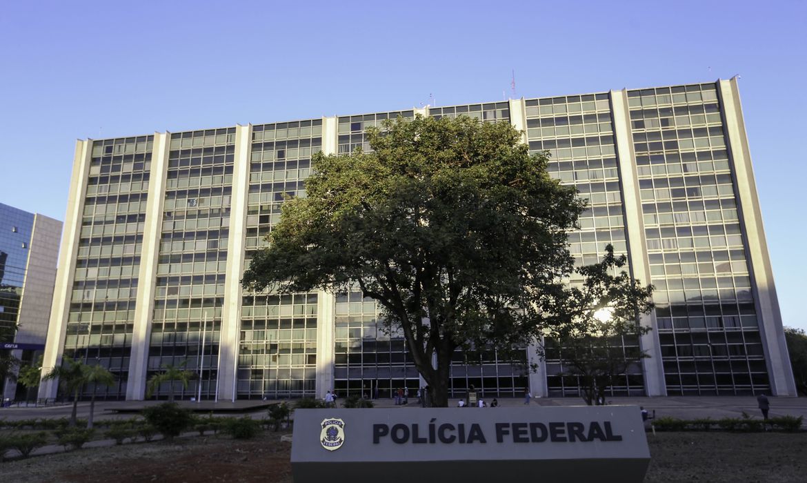 OAB Barro Preto - Polícia Federal faz operação para conter lavagem de dinheiro do PCC