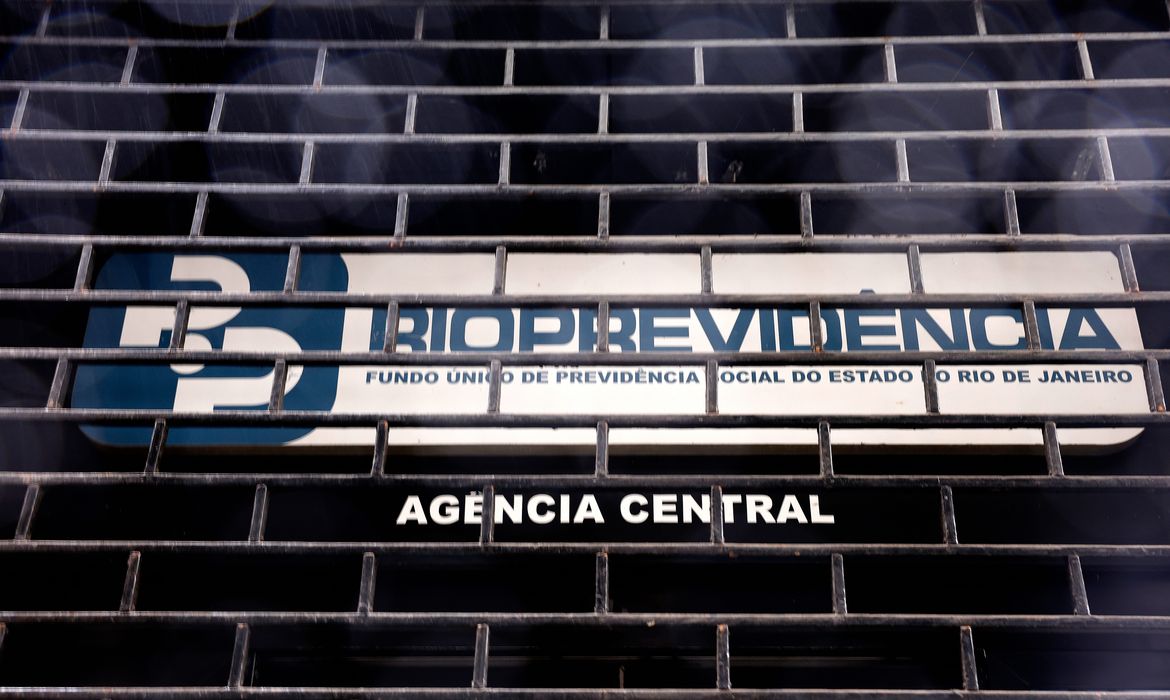 OAB Barro Preto - Justiça garante resgate de investimentos do Rioprevidência no Master