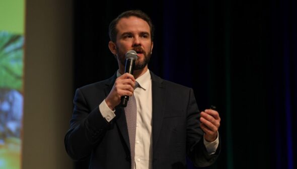Durigan pede a Alcolumbre cautela em promulgar PEC de agente de saúde