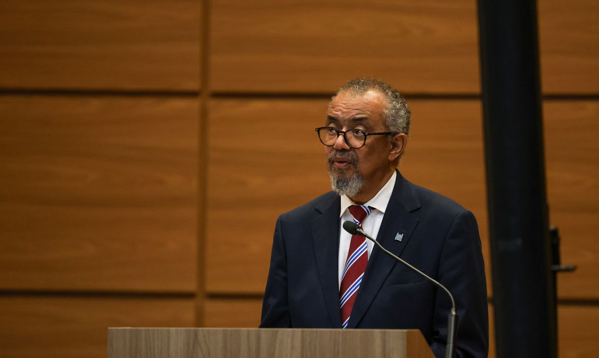 OAB Barro Preto - Risco de disseminação do ebola pelo mundo é baixo, diz Tedros Adhanom
