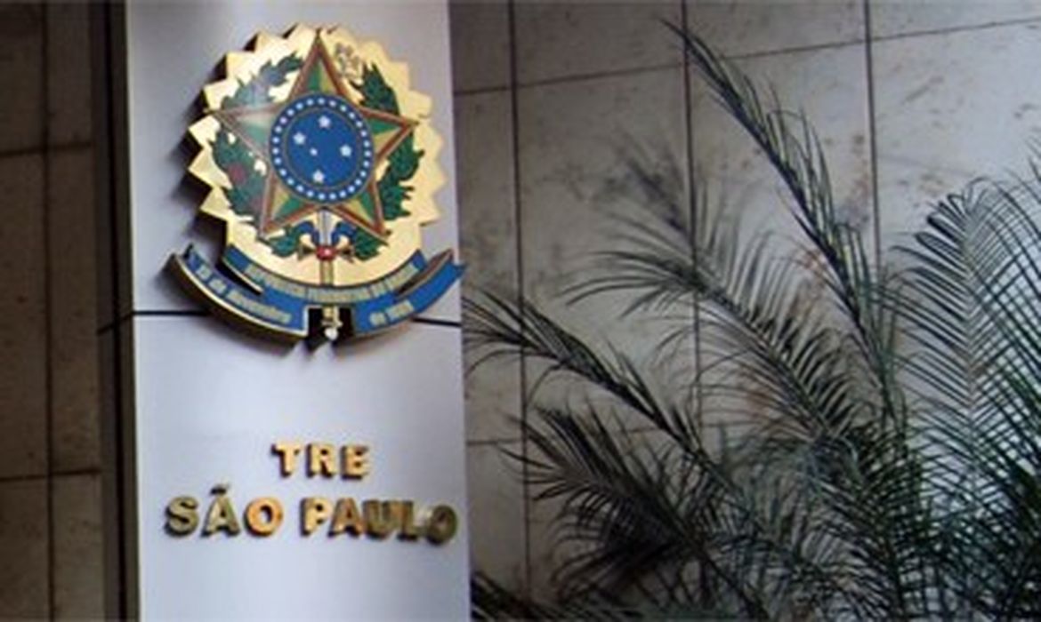 OAB Barro Preto - TRE-SP multa Lula por propaganda eleitoral antecipada; cabe recurso