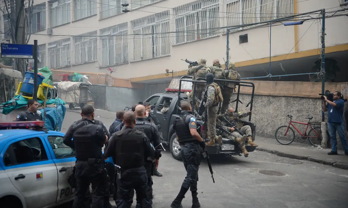 OAB Barro Preto - Rio registra em julho 34 tiroteios envolvendo facções criminosas