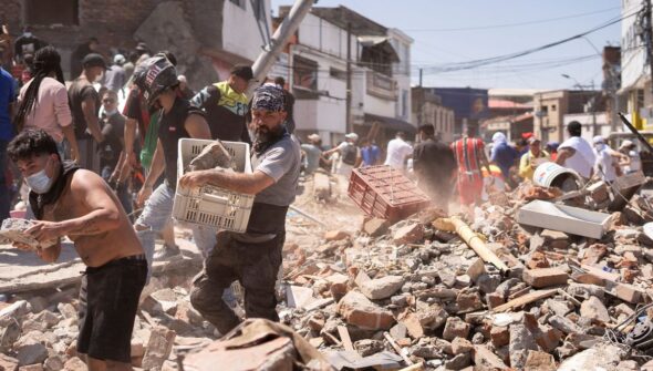 Forte terremoto deixa pelo menos 20 mortos na Colômbia