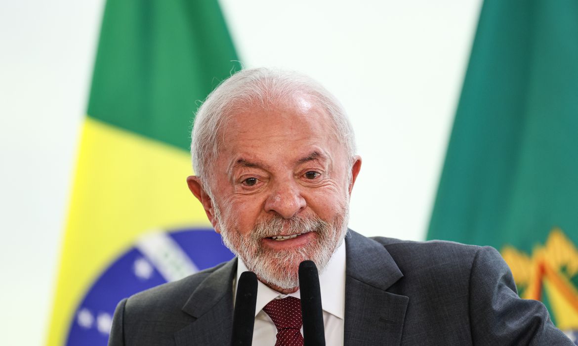 OAB Barro Preto - Lula diz que só acatará indicação de embaixador dos EUA após eleições